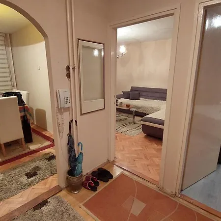 Anika Apartman Pirot