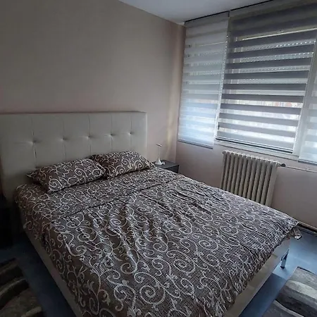 Anika Apartman Pirot